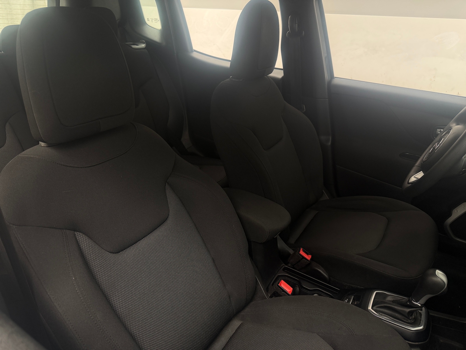 Thumbnail: 2018 Jeep Renegade - 2