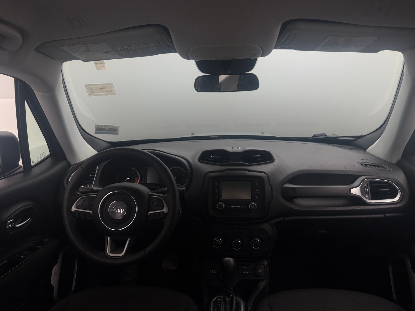 Thumbnail: 2018 Jeep Renegade - 3
