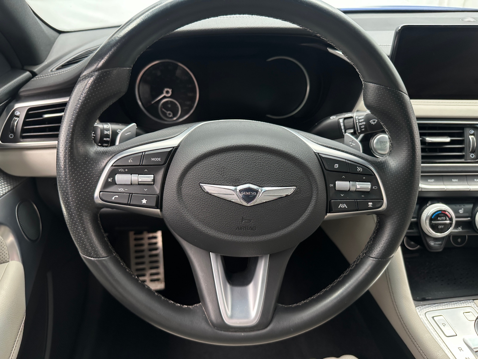 Thumbnail: 2023 Genesis G70 - 4