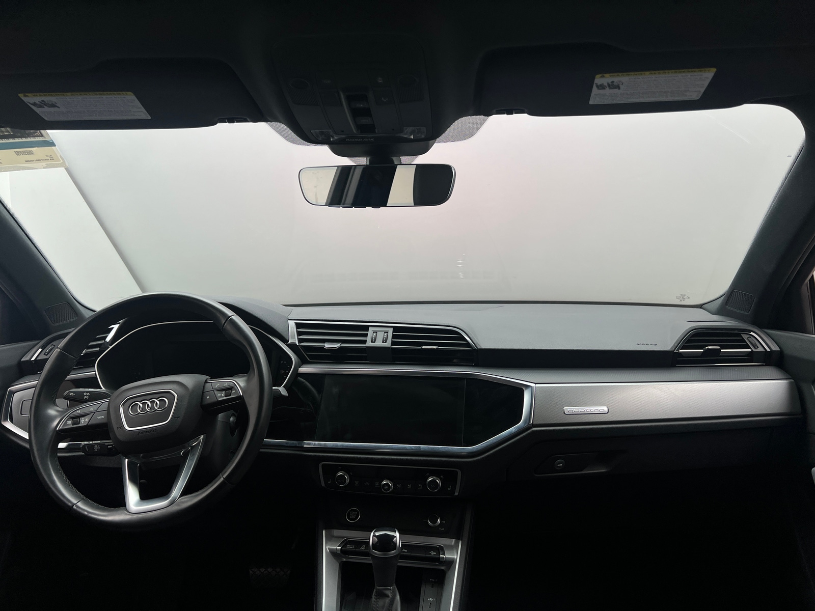 Thumbnail: 2024 Audi Q3 - 2