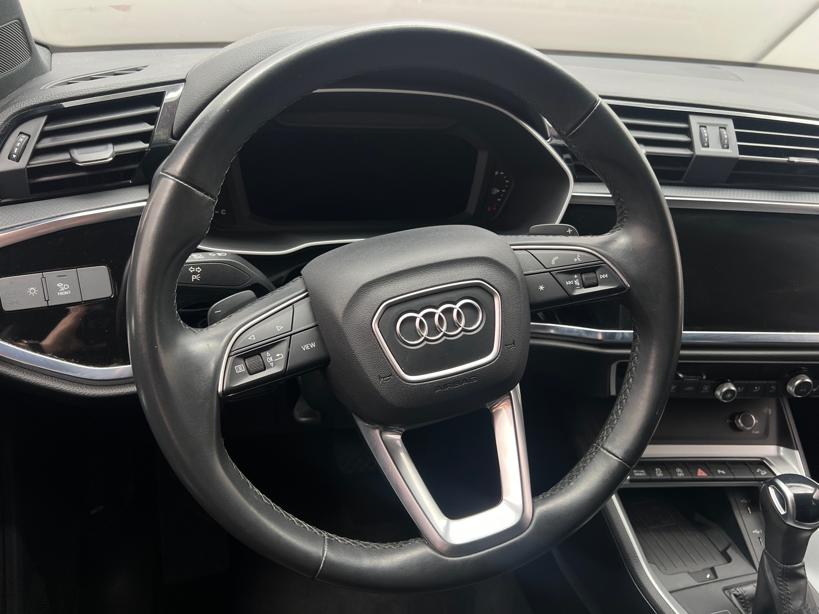 Thumbnail: 2024 Audi Q3 - 4