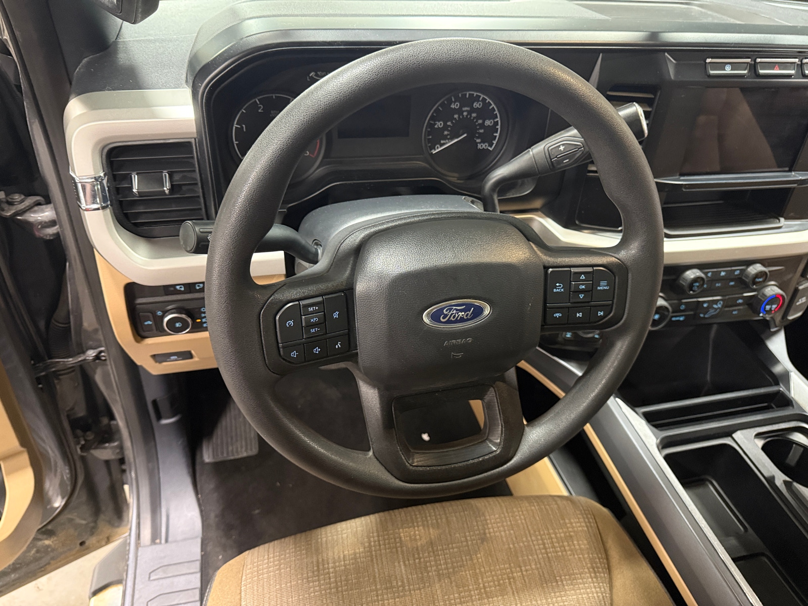 Thumbnail: 2024 Ford Econoline - 4