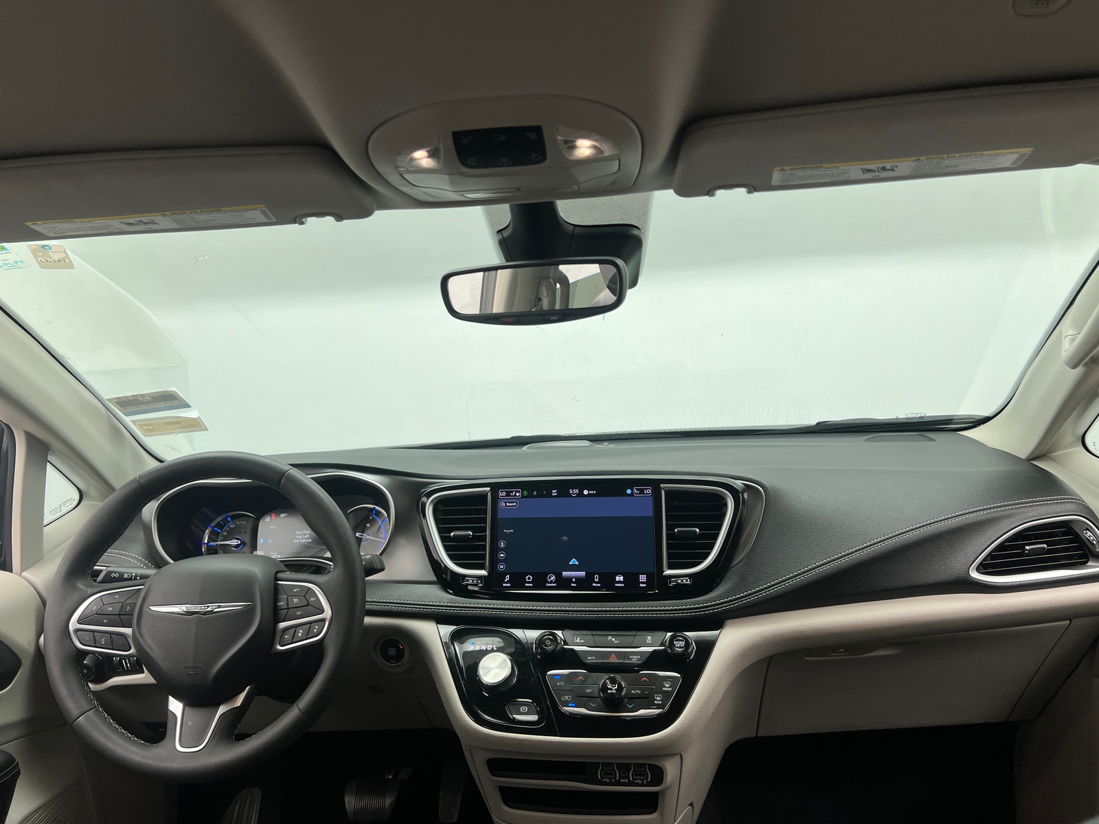 Thumbnail: 2024 Chrysler Pacifica - 2