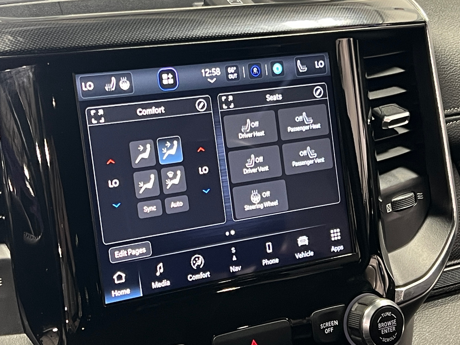 Thumbnail: 2022 RAM 1500 - 3