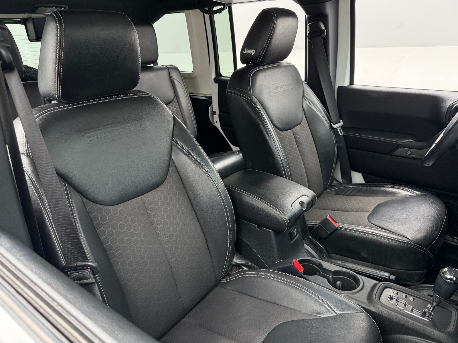 Thumbnail: 2017 Jeep Wrangler - 2