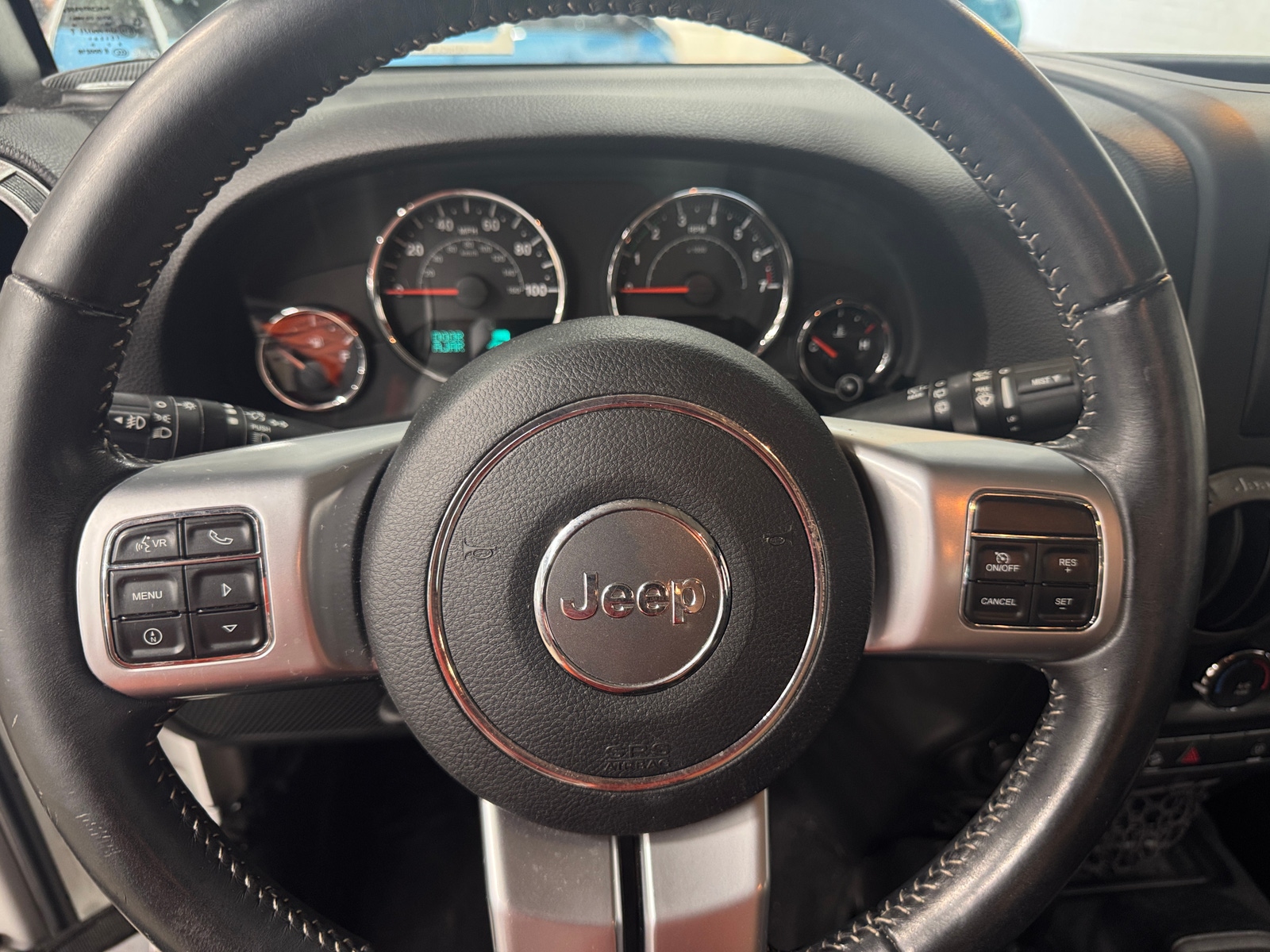 Thumbnail: 2017 Jeep Wrangler - 5