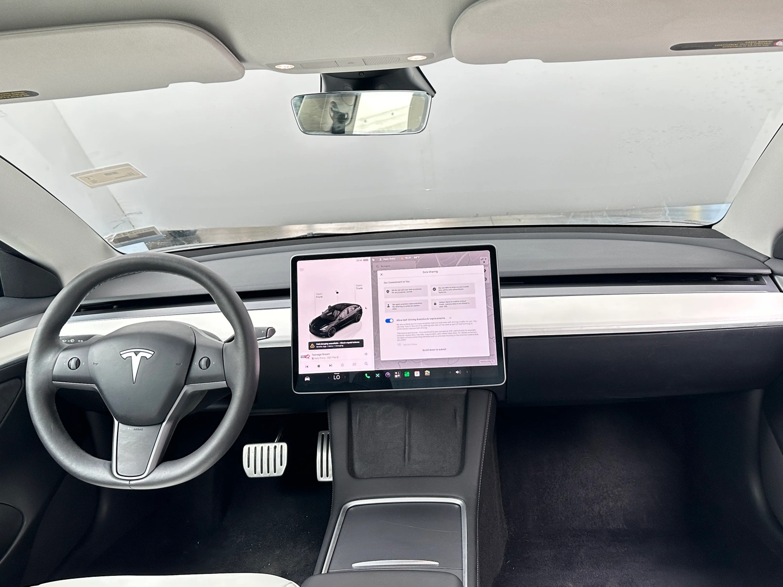 Thumbnail: 2023 Tesla Model 3 - 2