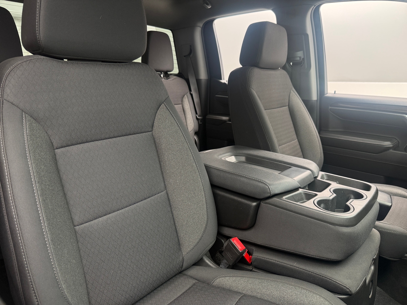 Thumbnail: 2024 Chevrolet Silverado 1500 - 2