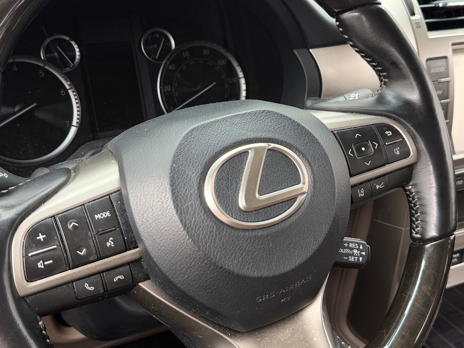 Thumbnail: 2021 Lexus GX - 4