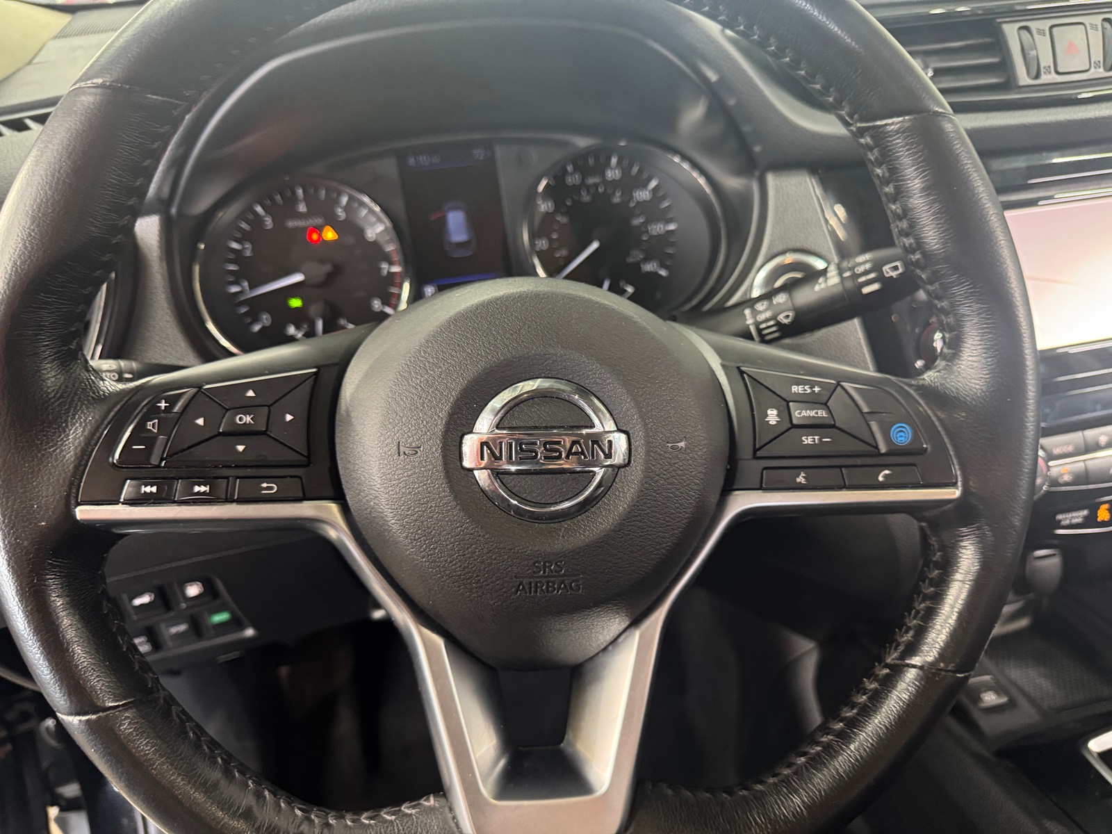 Thumbnail: 2019 Nissan Rogue - 5