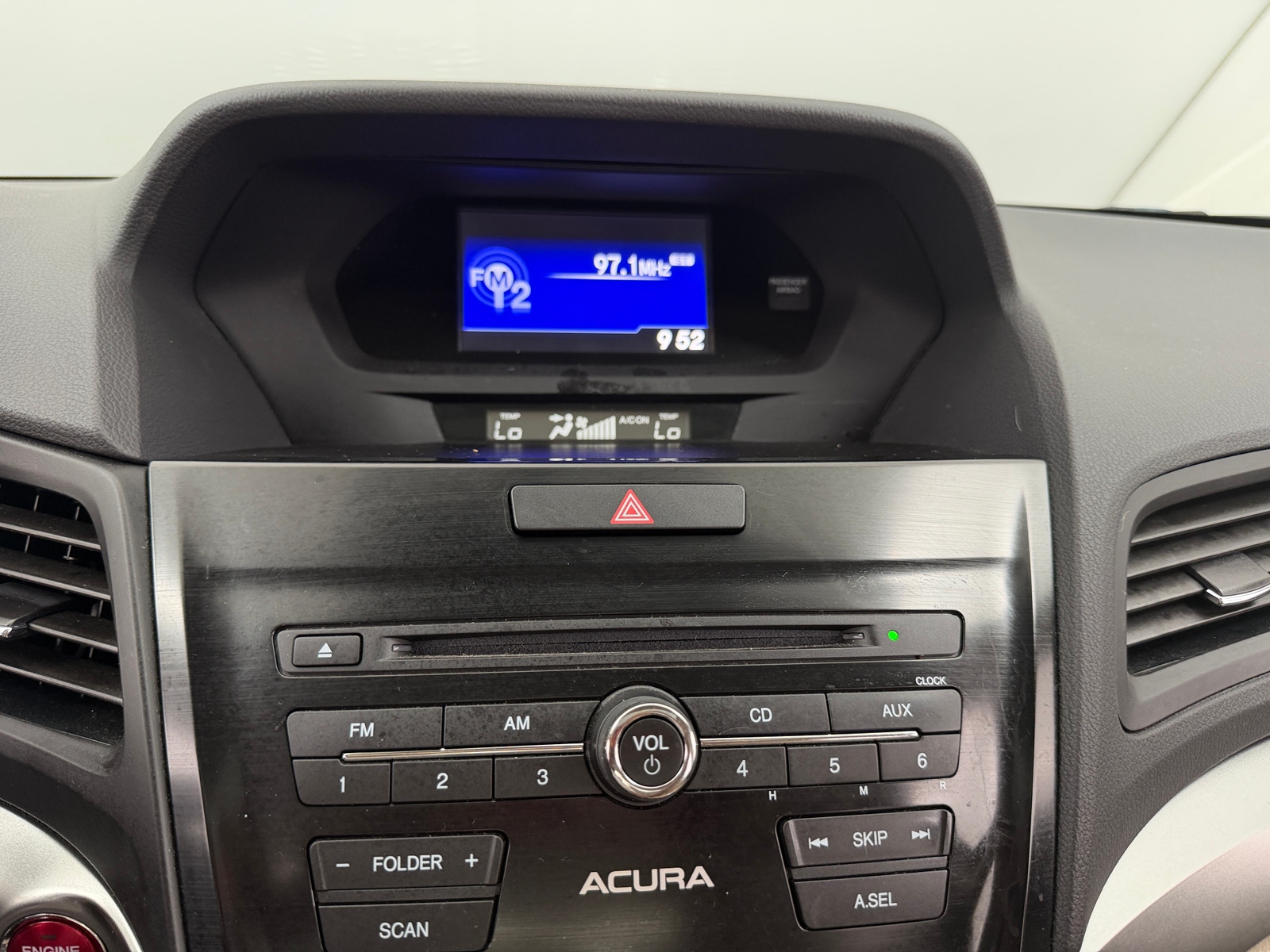 Thumbnail: 2018 Acura ILX - 4