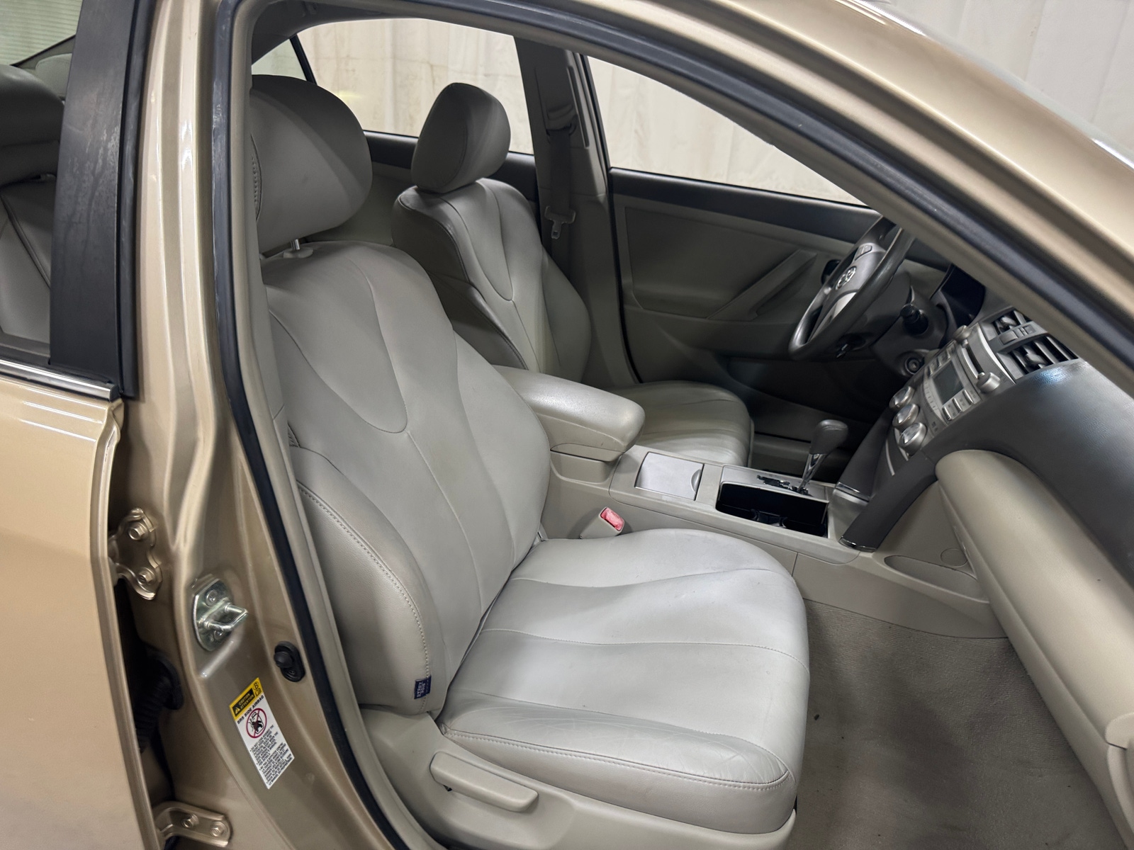 Thumbnail: 2011 Toyota Camry - 2