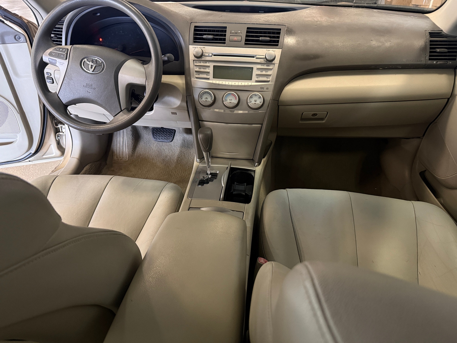 Thumbnail: 2011 Toyota Camry - 3