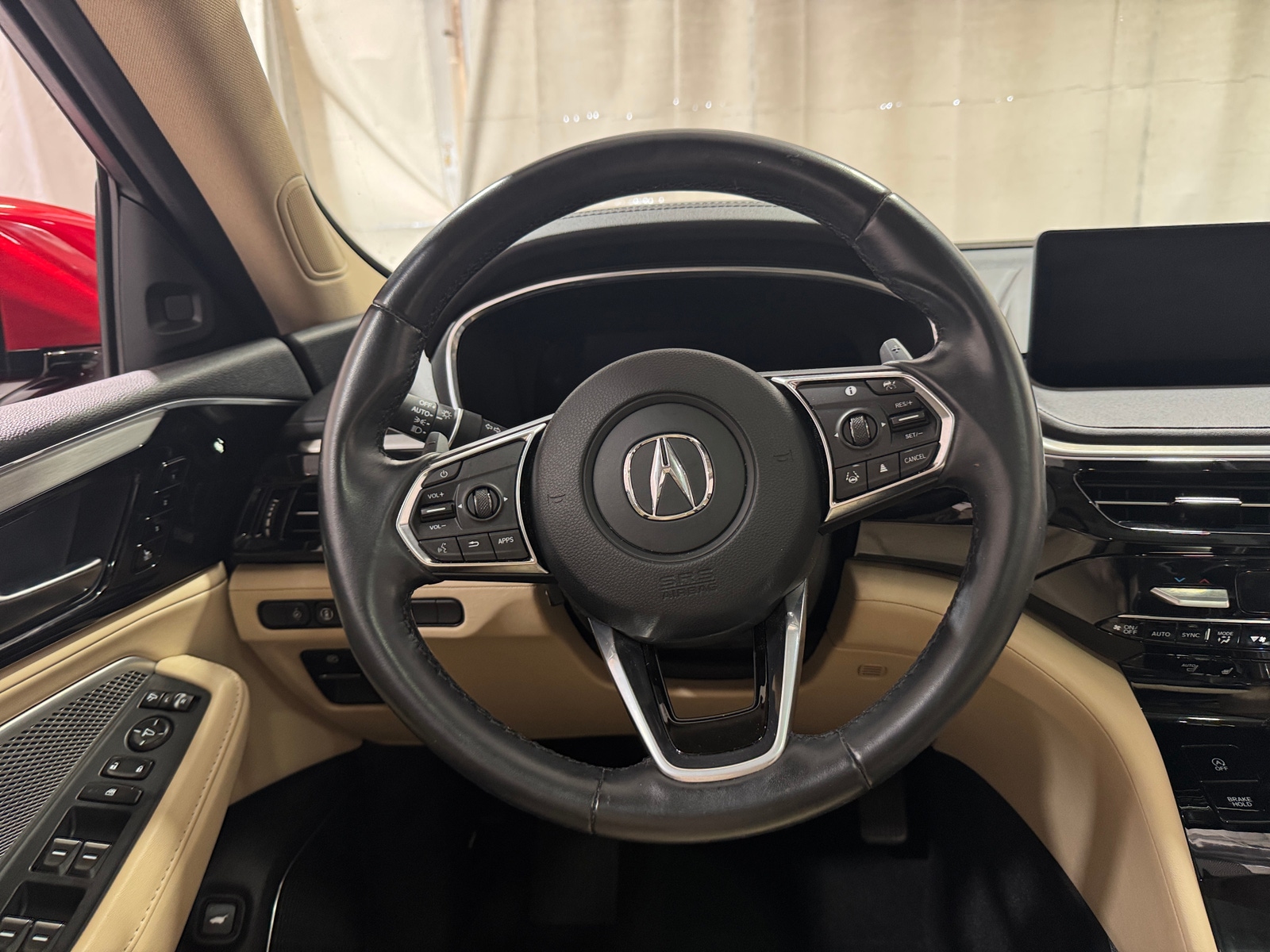Thumbnail: 2023 Acura MDX - 4