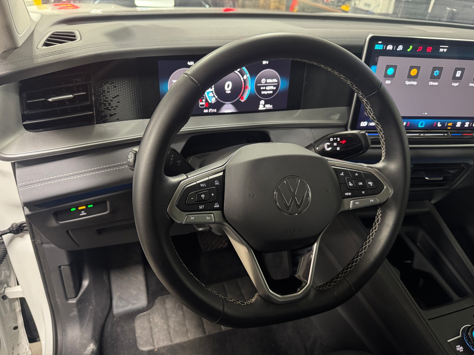 Thumbnail: 2026 Volkswagen Tiguan - 4