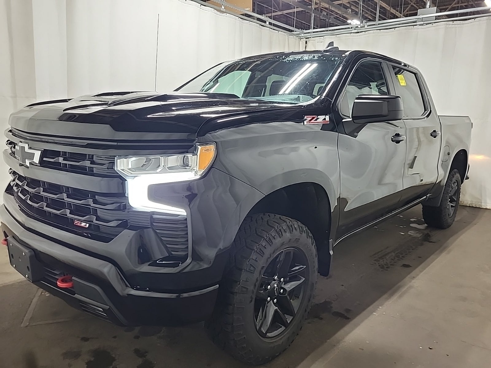 2022 Chevrolet Silverado 1500 4WD Crew Cab 147" LT Trail Boss