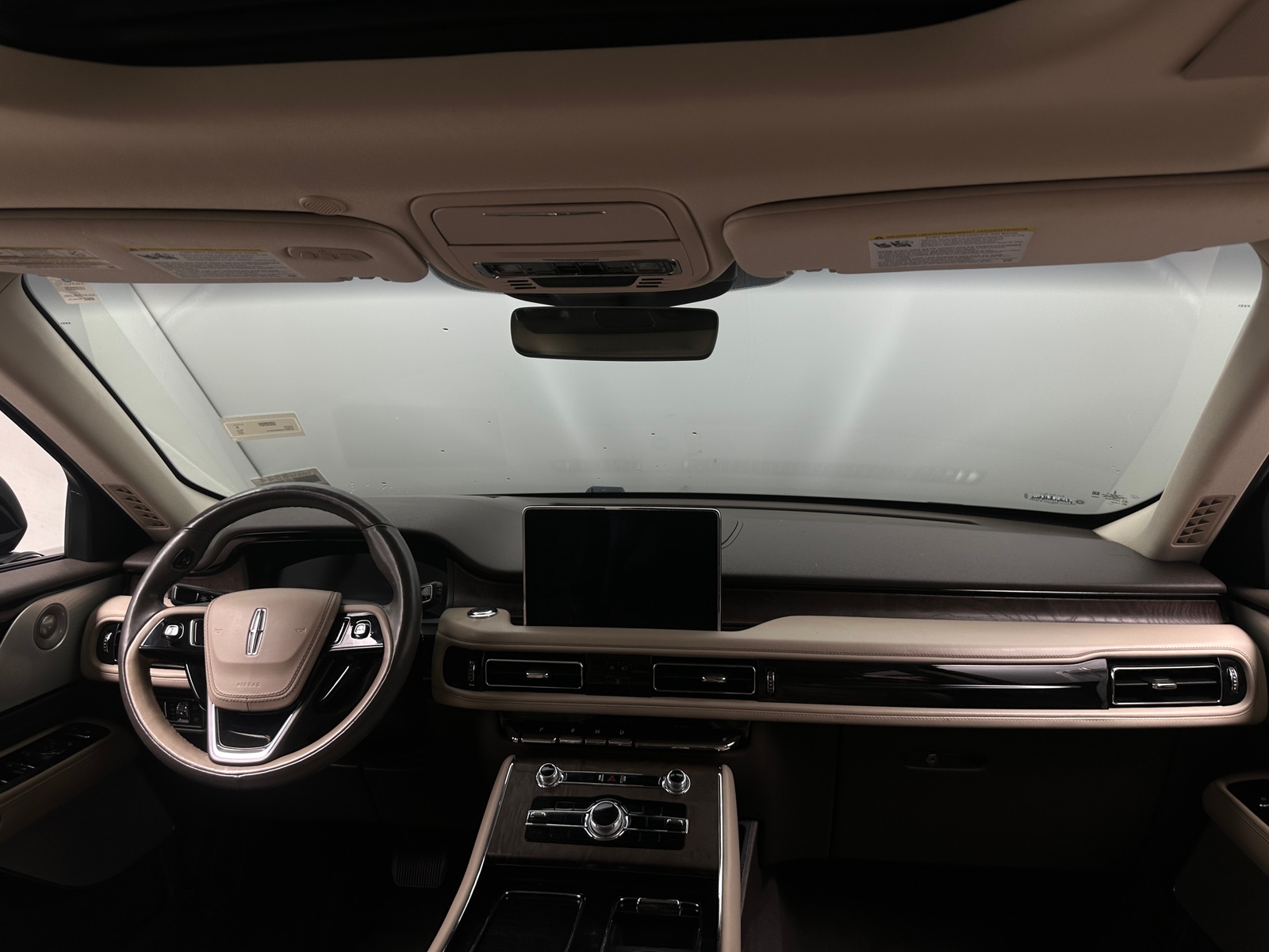 Thumbnail: 2022 Lincoln Aviator - 2