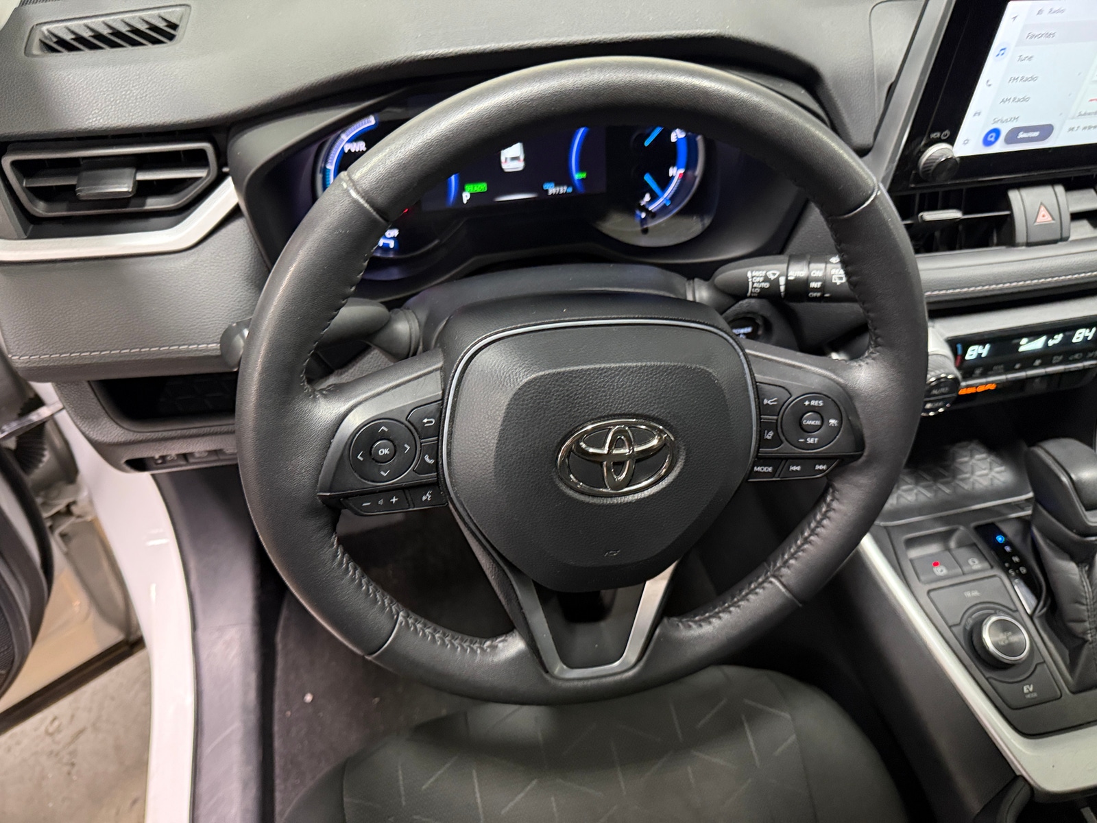 Thumbnail: 2024 Toyota RAV4 - 5