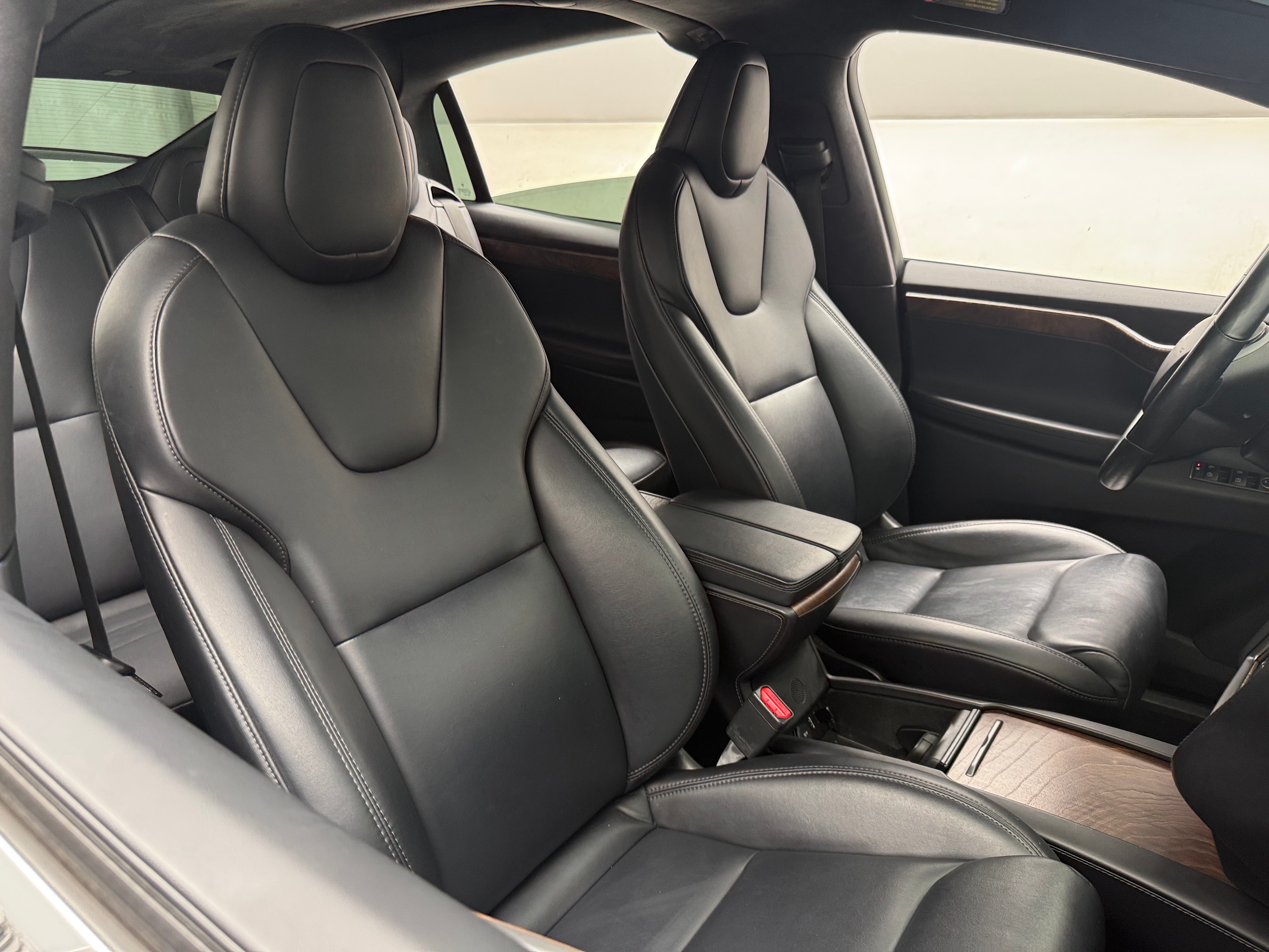 Used 2020 Tesla Model X Long Range Plus with VIN 5YJXCDE25LF281046 for sale in Auburn, WA
