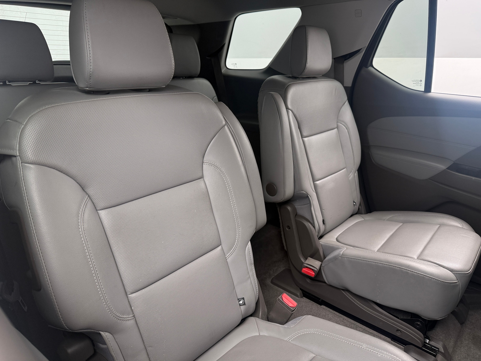 Thumbnail: 2018 Chevrolet Traverse - 5