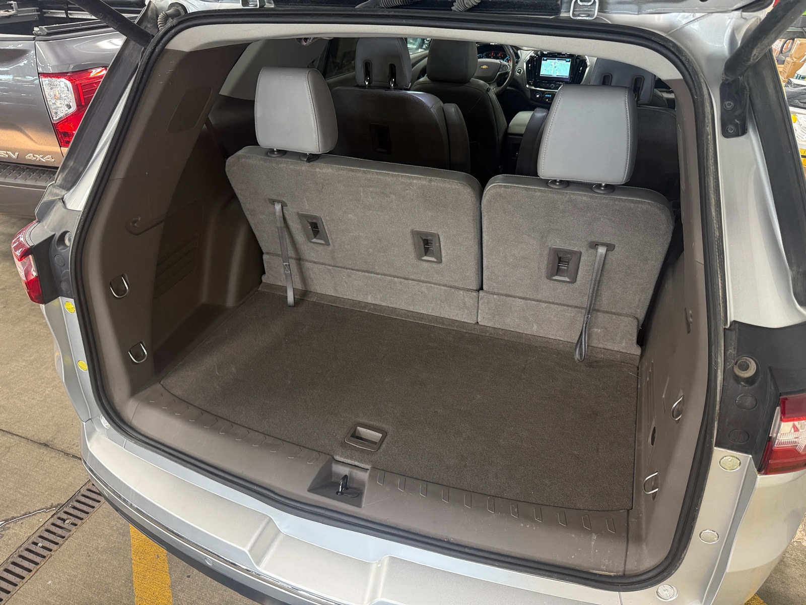 Thumbnail: 2018 Chevrolet Traverse - 6
