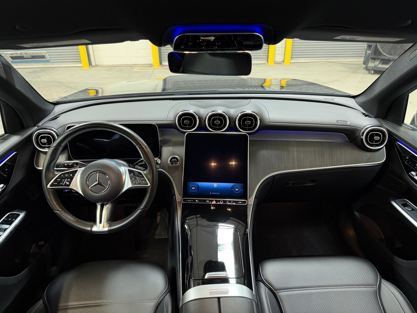 Thumbnail: 2024 Mercedes-Benz GLC - 2