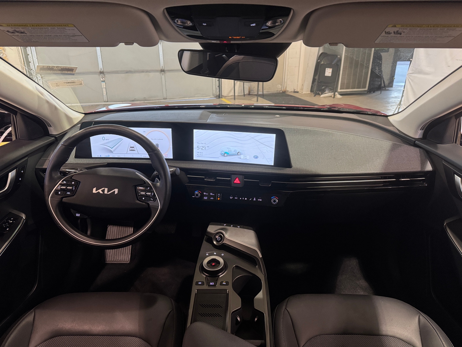 Thumbnail: 2024 Kia EV6 - 2