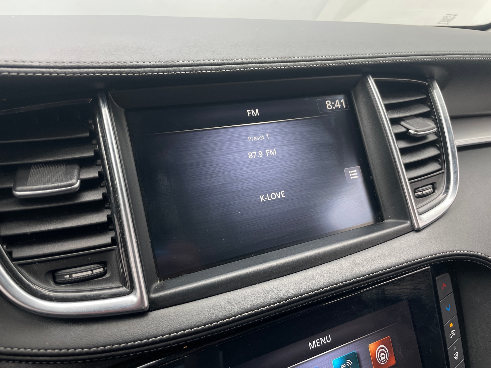 Thumbnail: 2021 INFINITI QX50 - 3