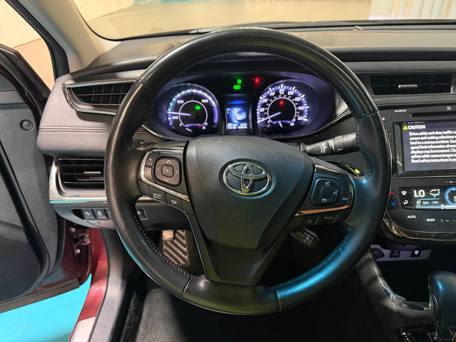 Thumbnail: 2018 Toyota Avalon - 4