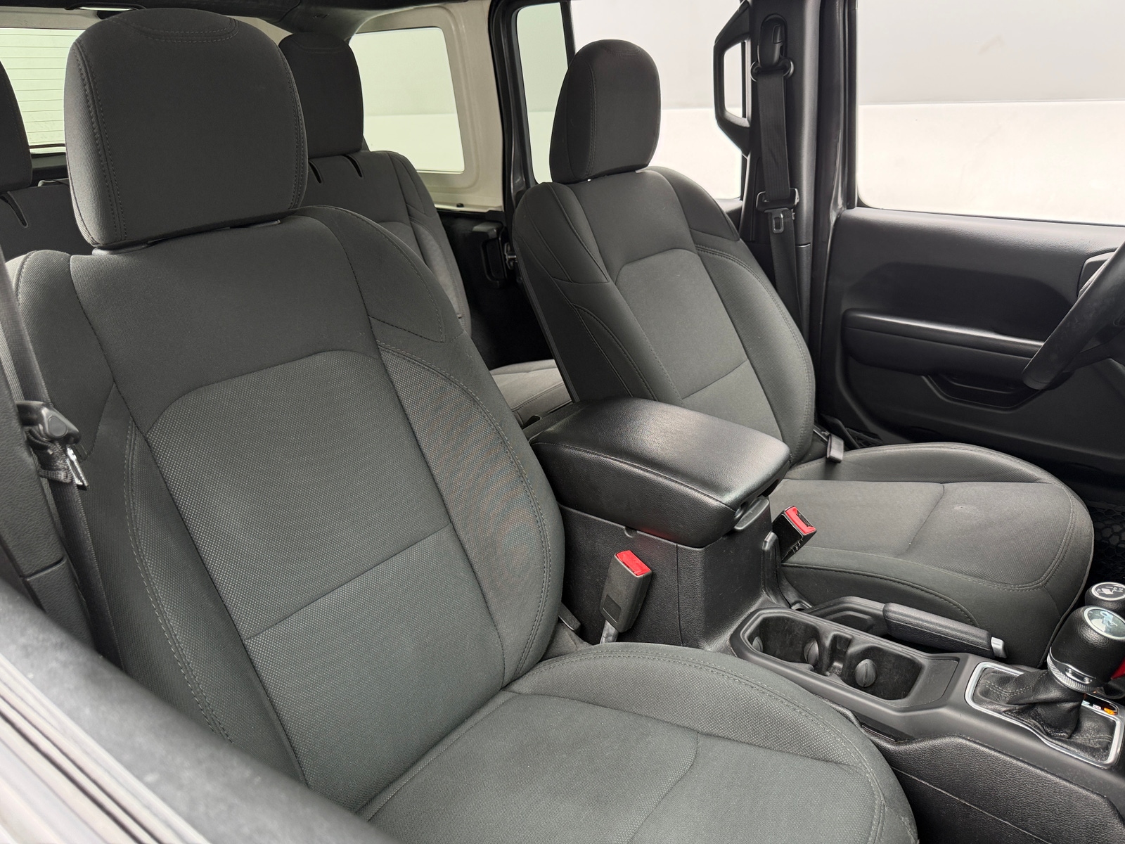 Thumbnail: 2019 Jeep Wrangler - 2
