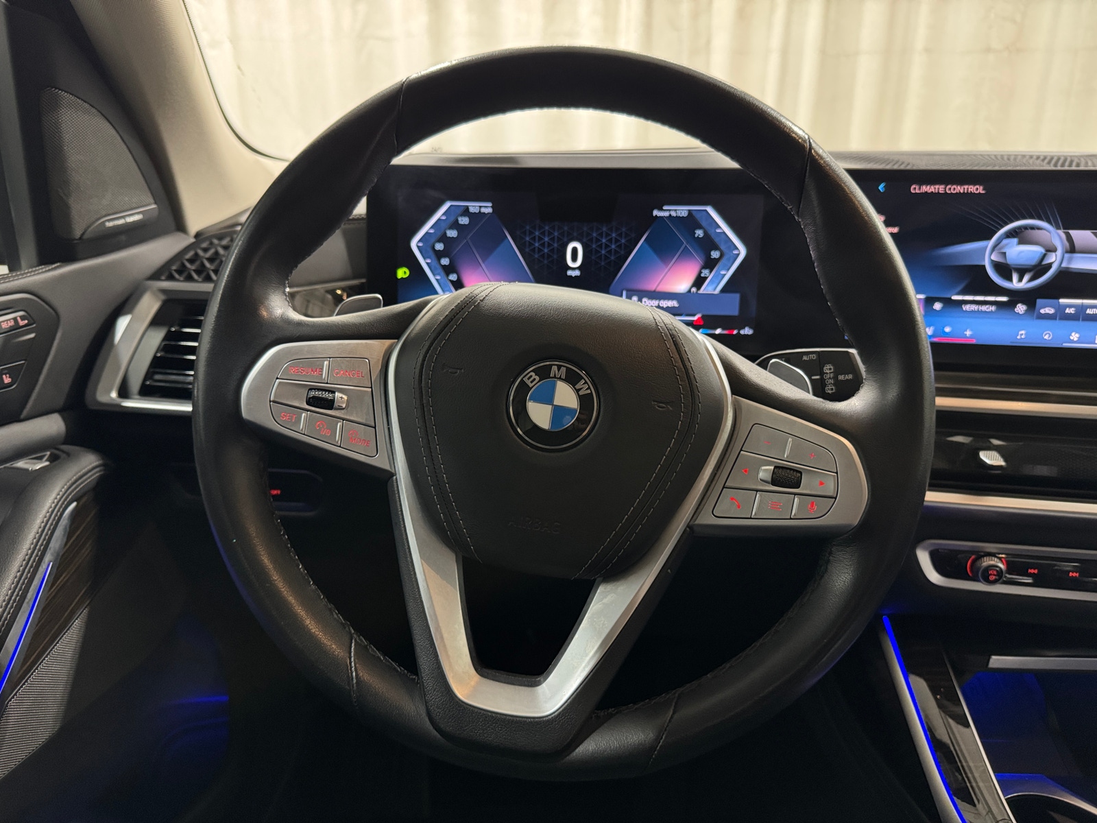 Thumbnail: 2024 BMW X7 - 4
