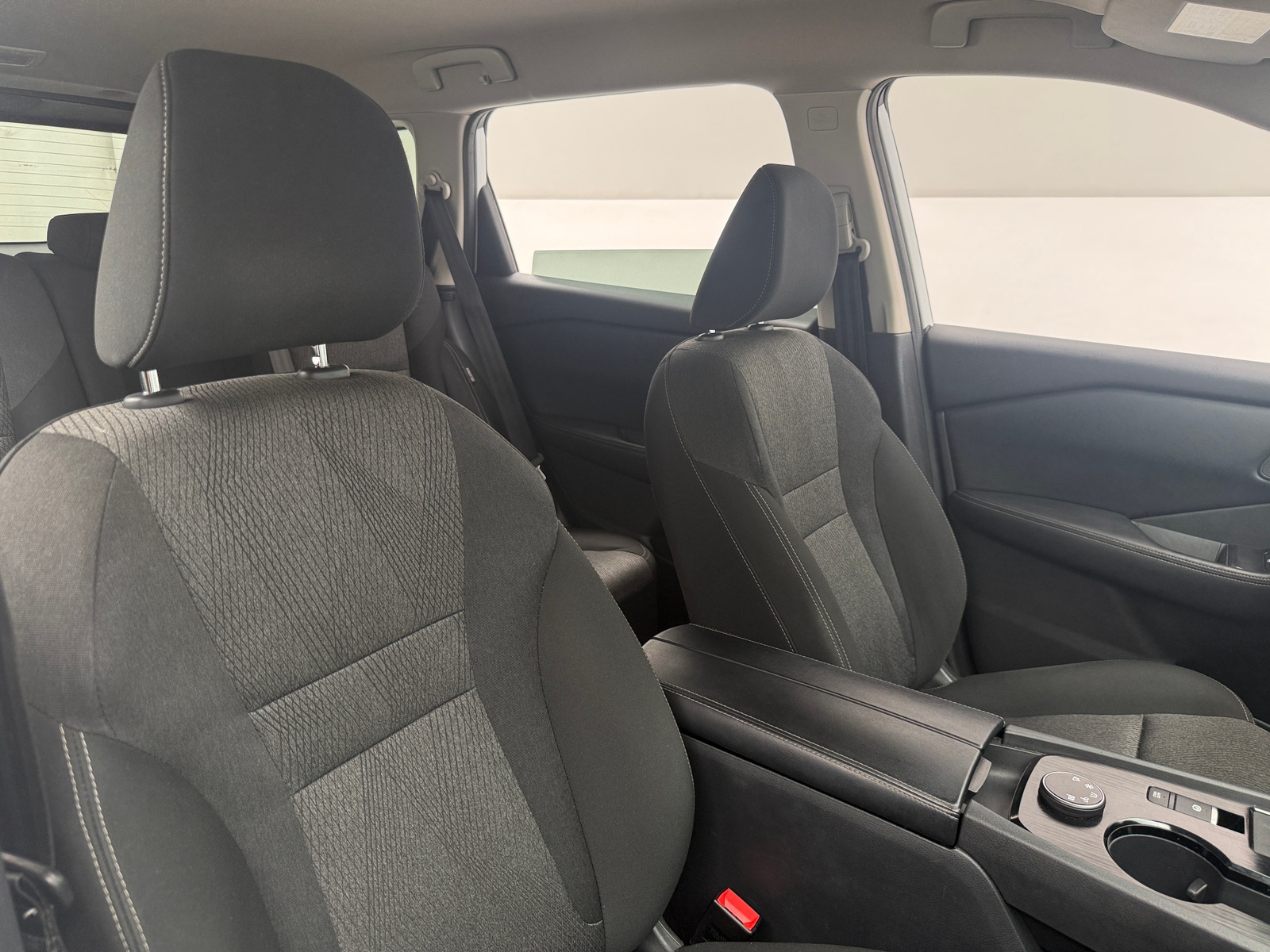 Thumbnail: 2025 Nissan Rogue - 2