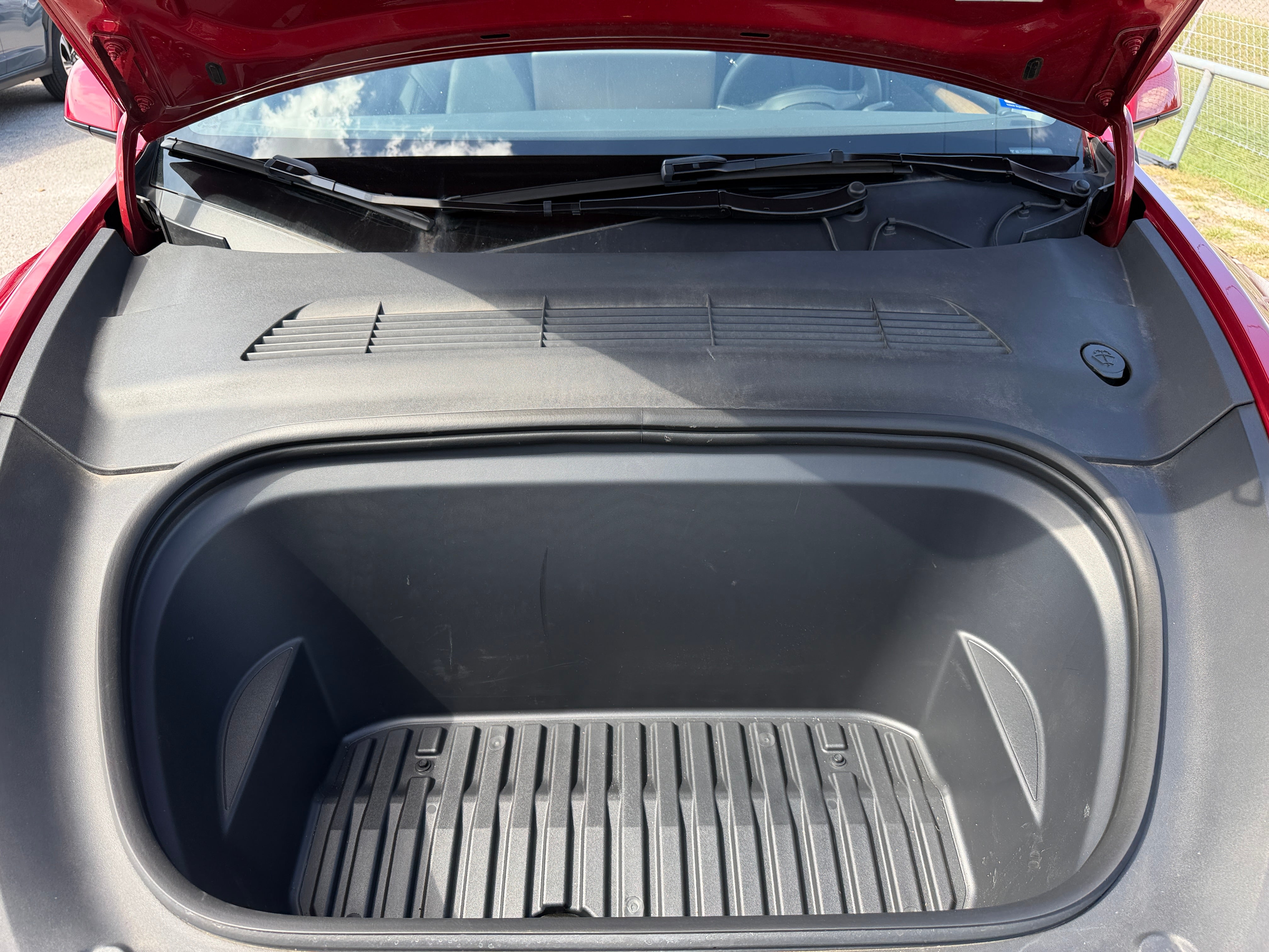 Used 2023 Tesla Model Y Long Range with VIN 7SAYGDEE6PA204257 for sale in Auburn, WA