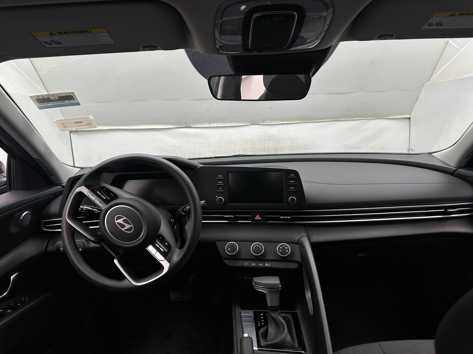 Thumbnail: 2026 Hyundai Elantra - 3