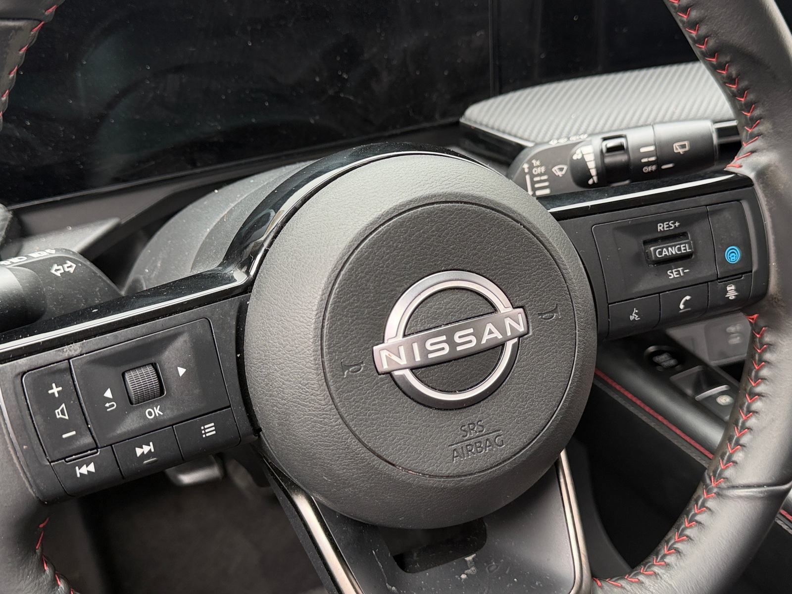 Thumbnail: 2025 Nissan Kicks - 4