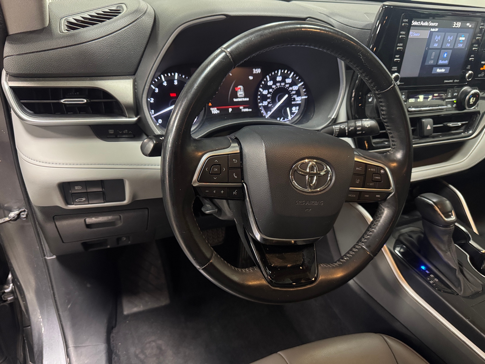 Thumbnail: 2021 Toyota Highlander - 4
