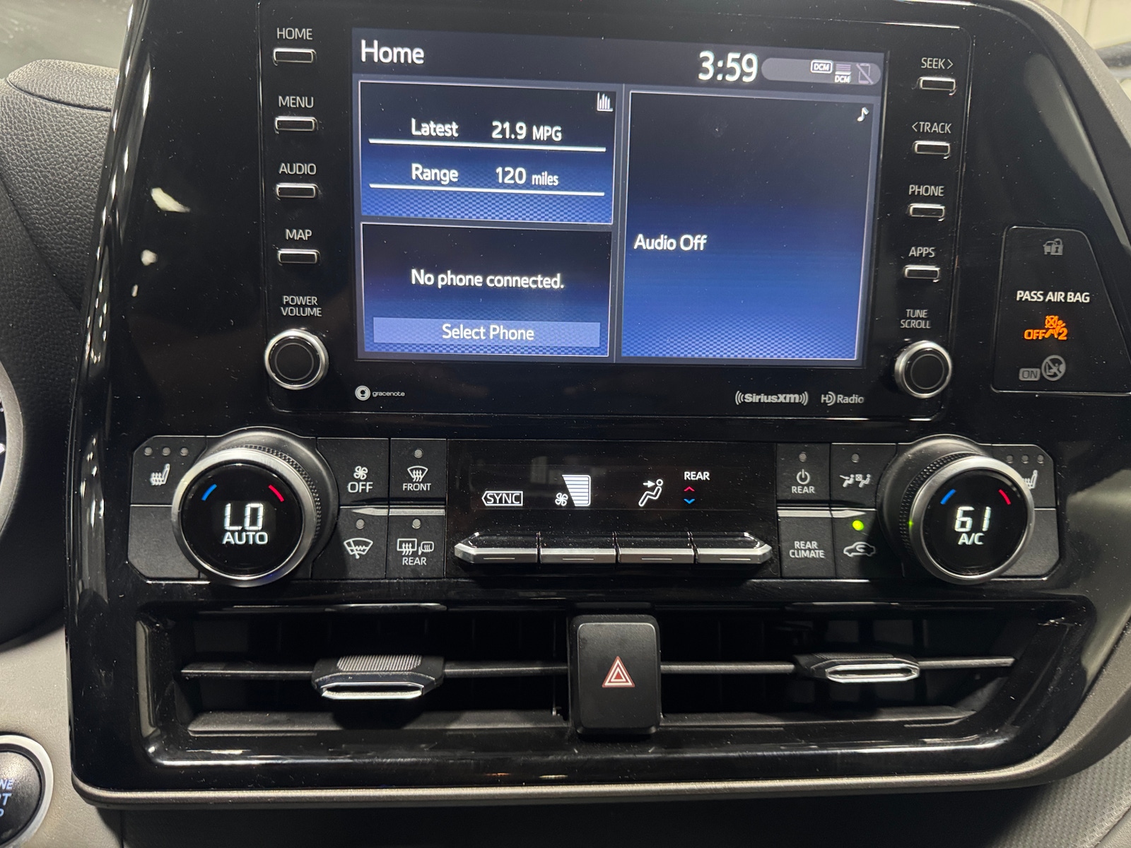 Thumbnail: 2021 Toyota Highlander - 3