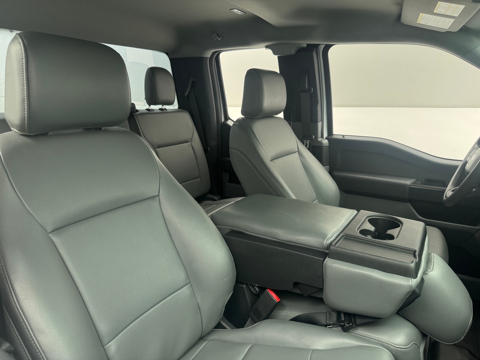 Thumbnail: 2022 Ford Econoline - 2