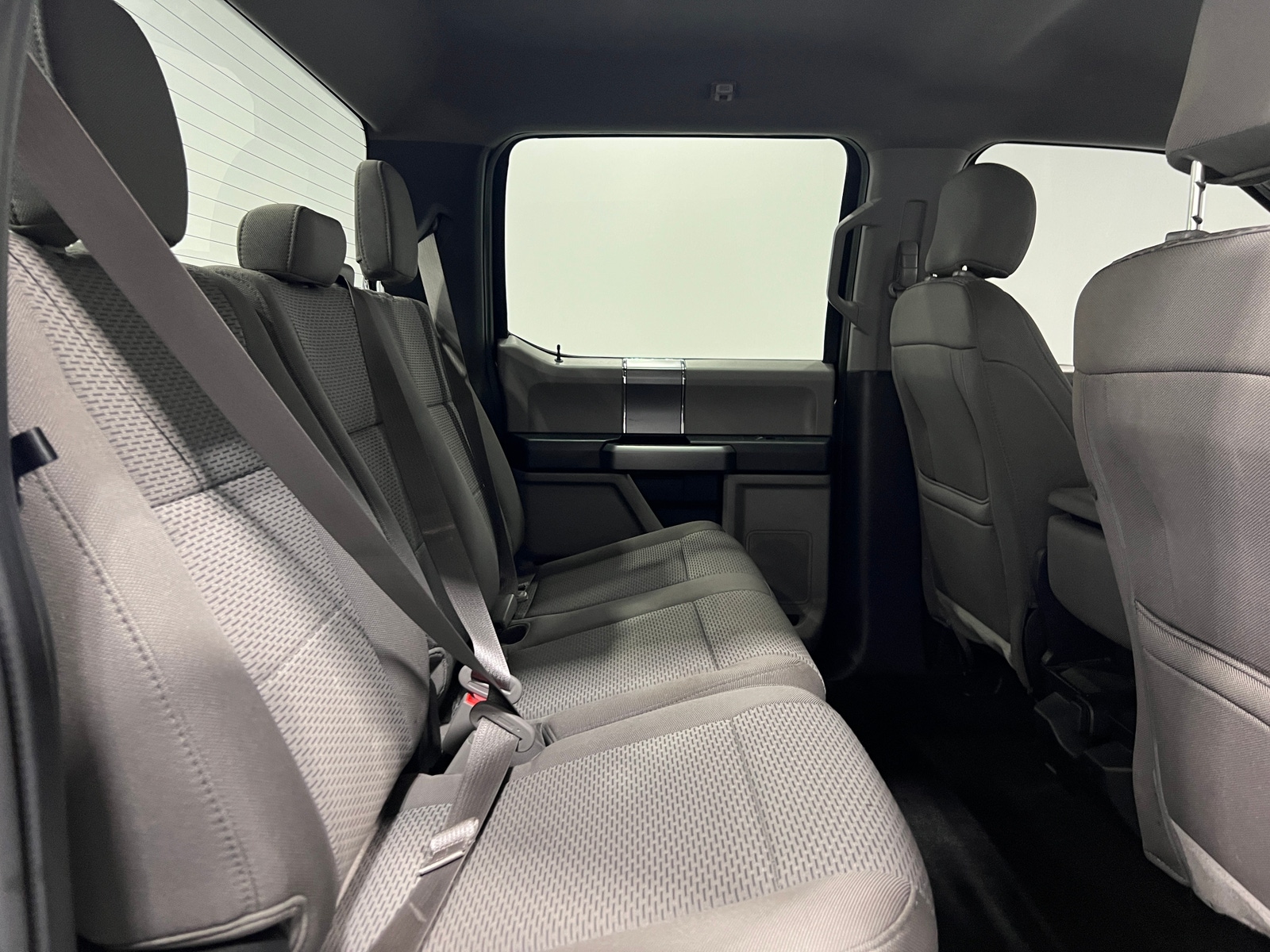 Thumbnail: 2019 Ford Econoline - 6