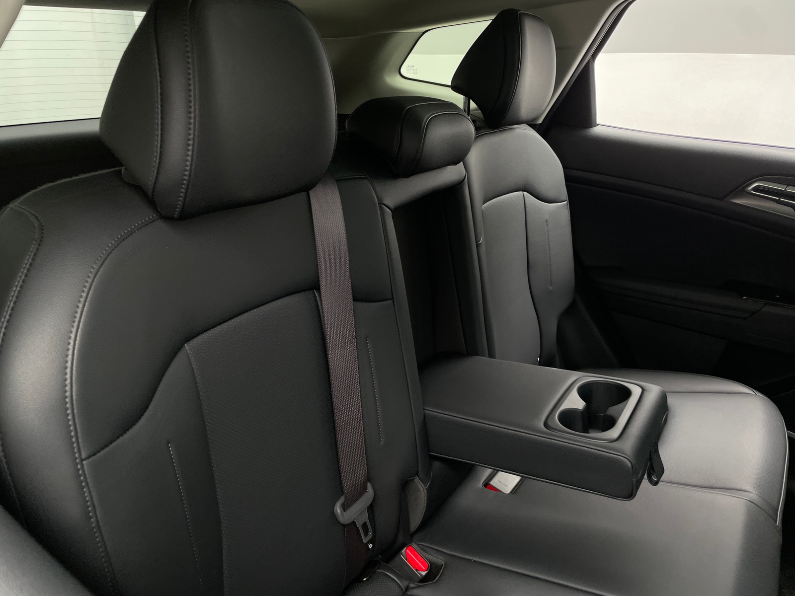 Thumbnail: 2025 Kia Sportage - 5