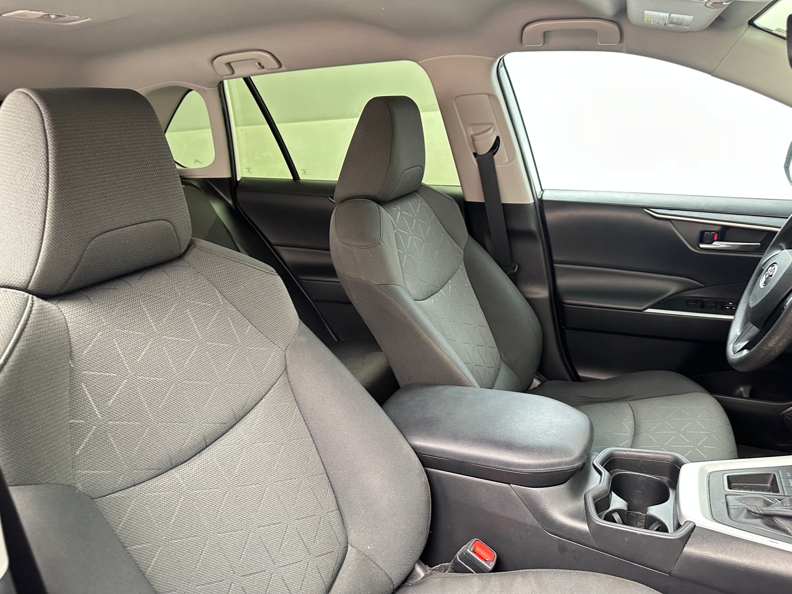 Thumbnail: 2021 Toyota RAV4 - 2