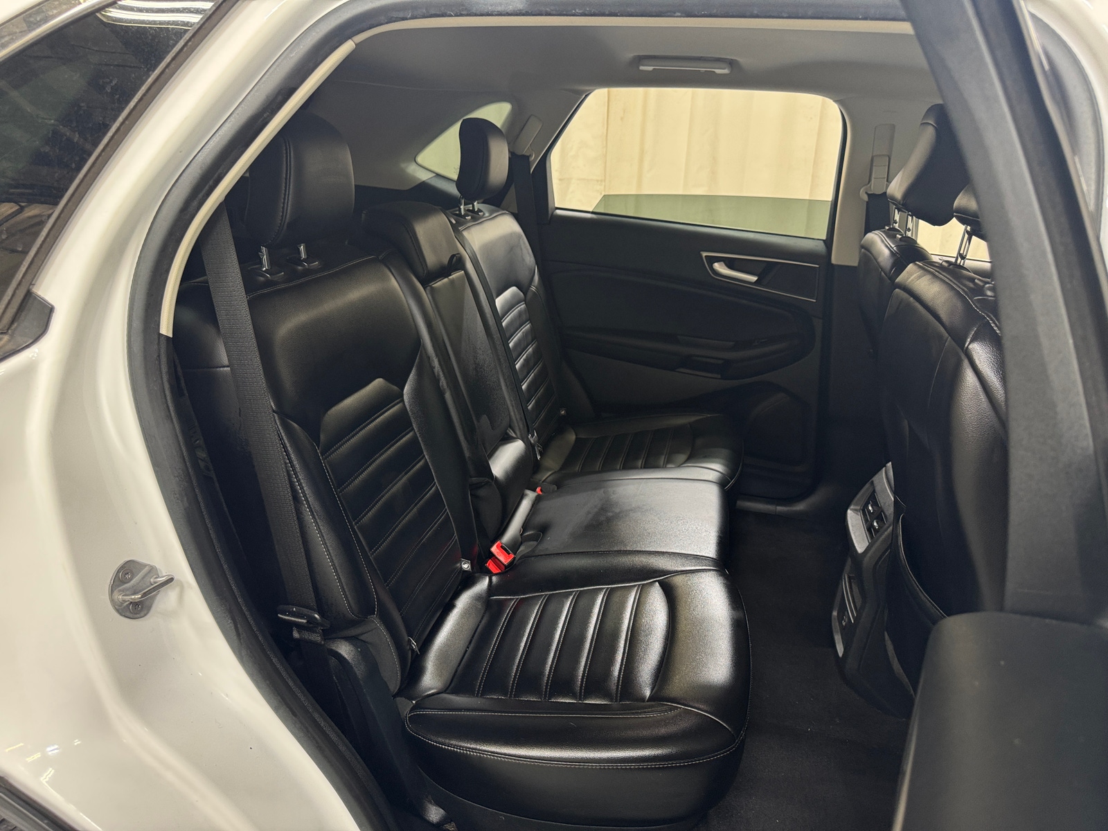 Thumbnail: 2022 Ford Edge - 5