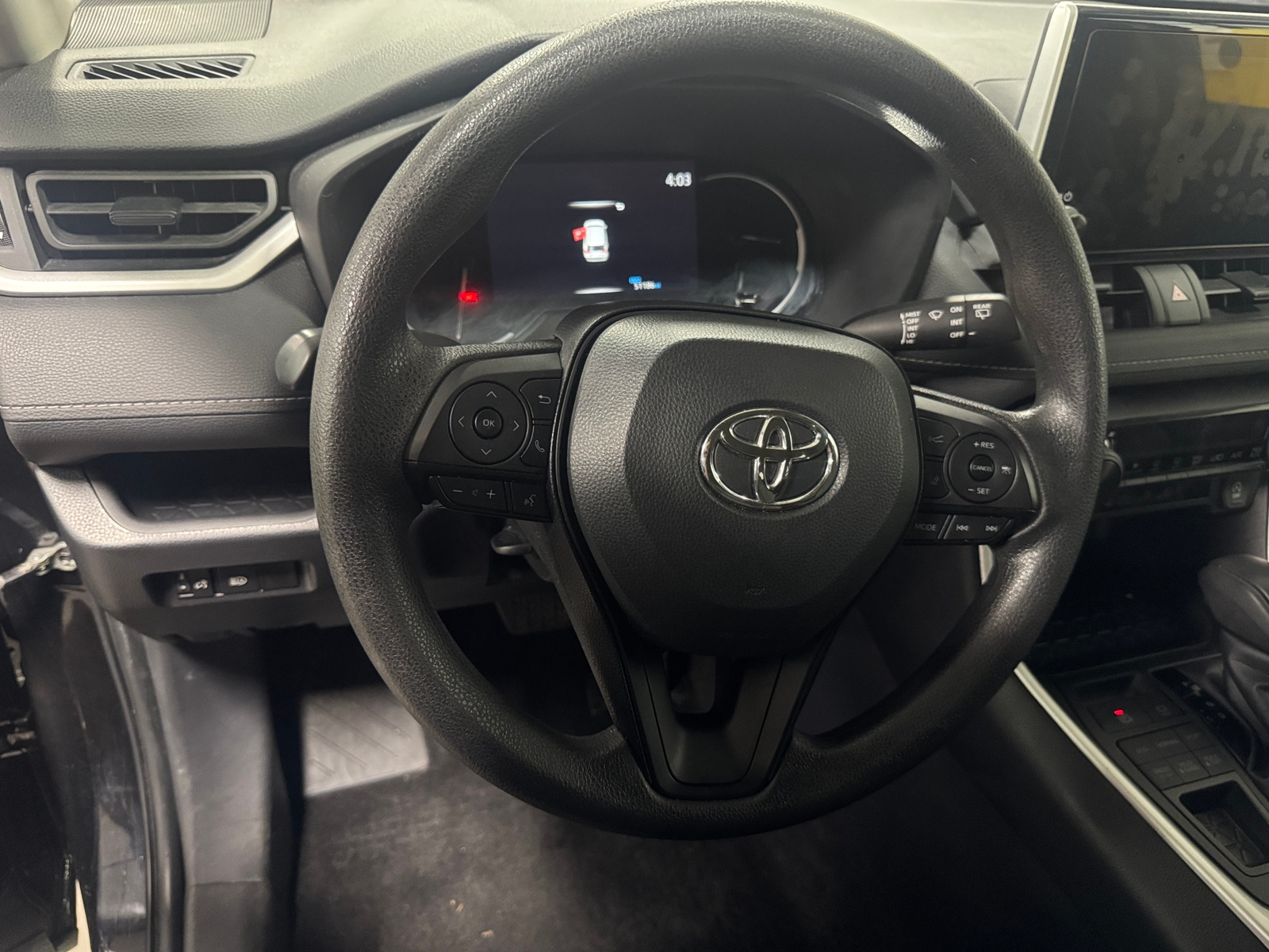 Thumbnail: 2025 Toyota RAV4 - 5