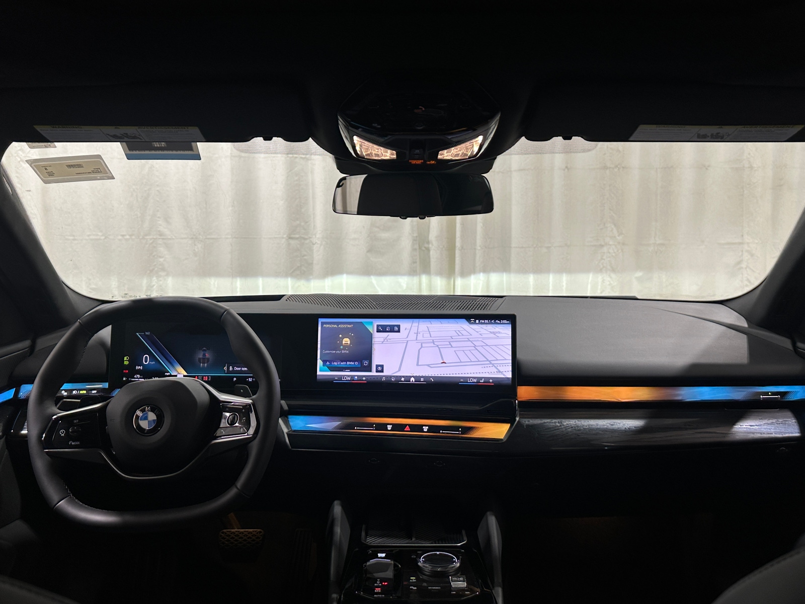 Thumbnail: 2026 BMW 5 Series - 2