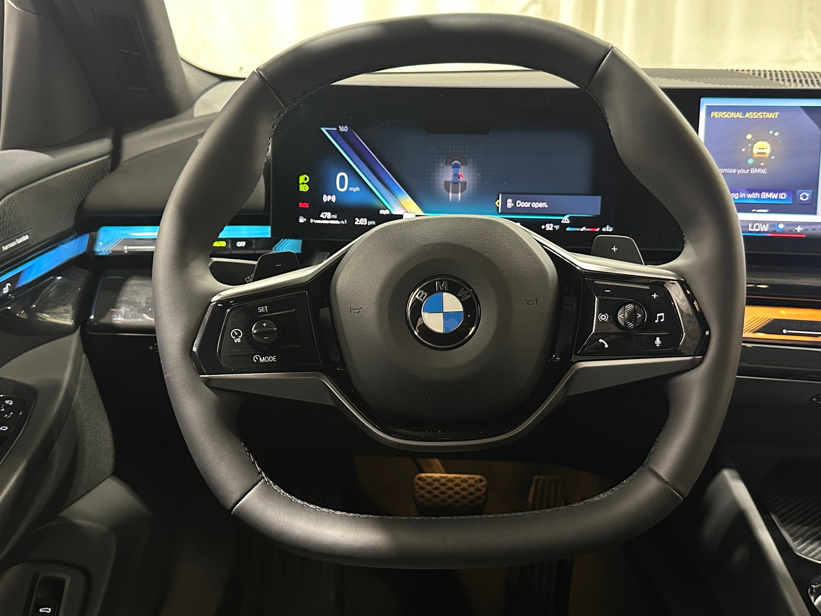 Thumbnail: 2026 BMW 5 Series - 4