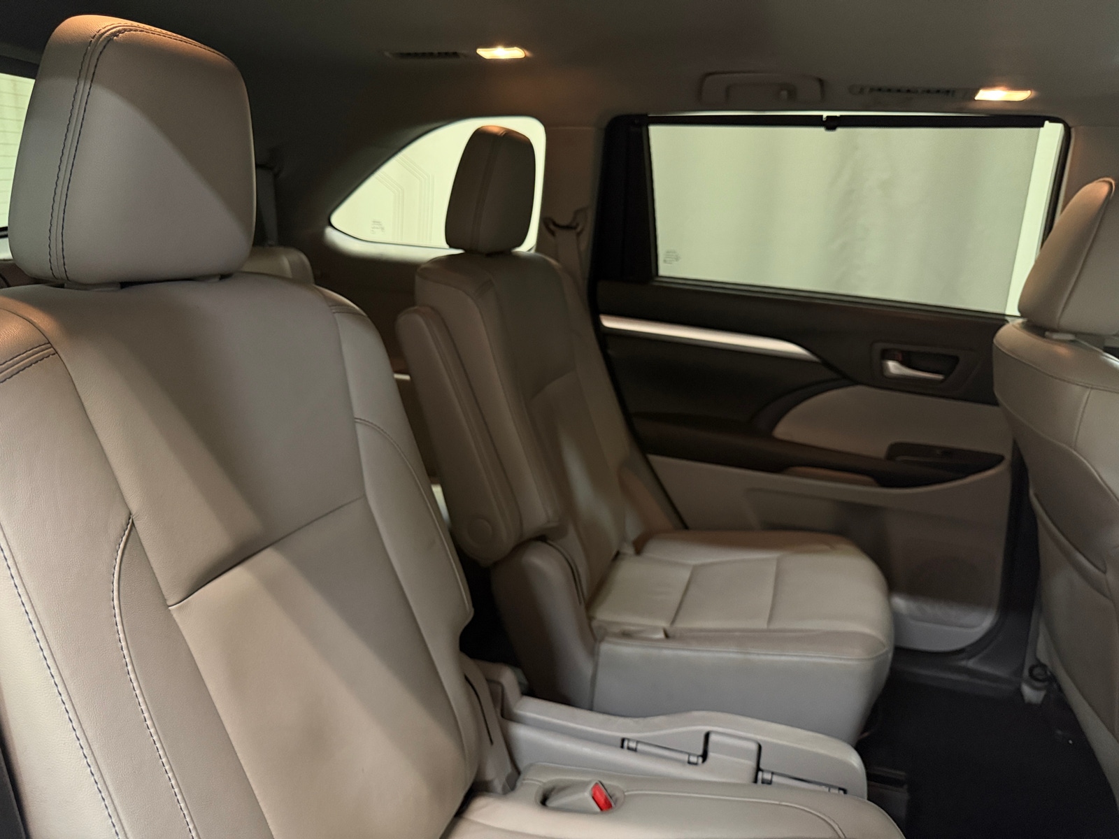 Thumbnail: 2017 Toyota Highlander - 5