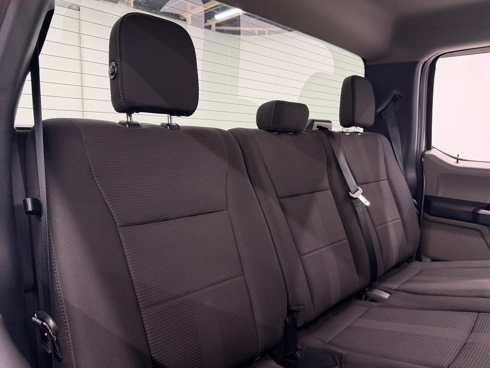 Thumbnail: 2019 Ford Econoline - 6