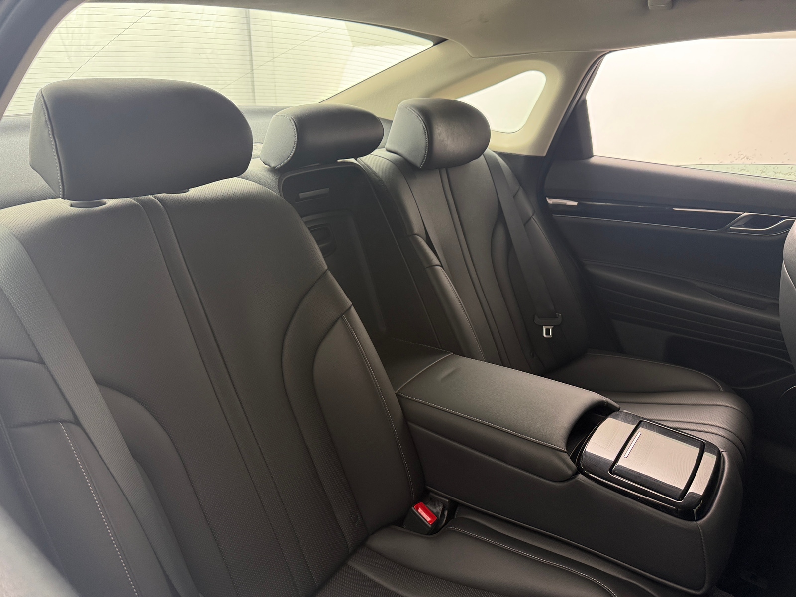 Thumbnail: 2023 Genesis G80 - 5