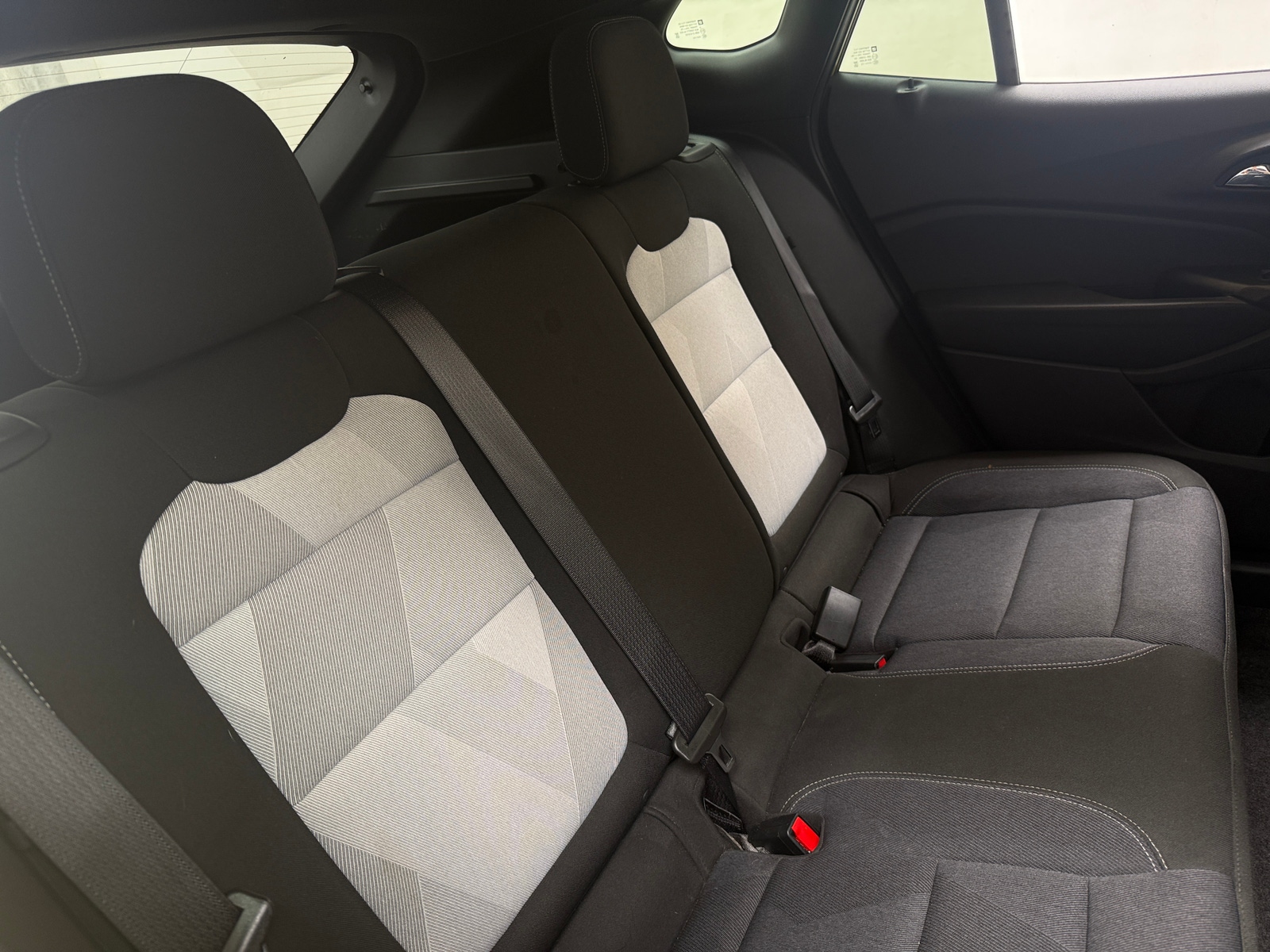Thumbnail: 2025 Chevrolet Trax - 6