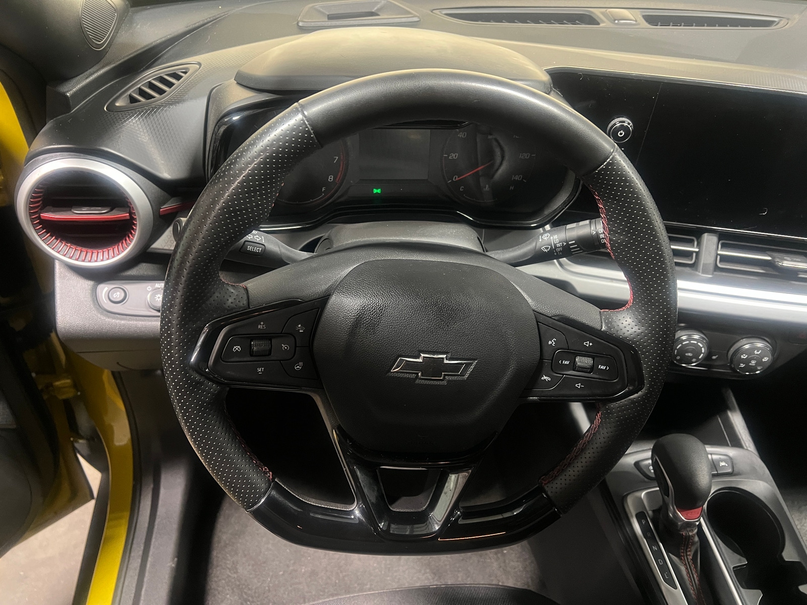 Thumbnail: 2025 Chevrolet Trax - 5